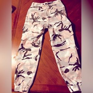 Women’s Camouflage Pants